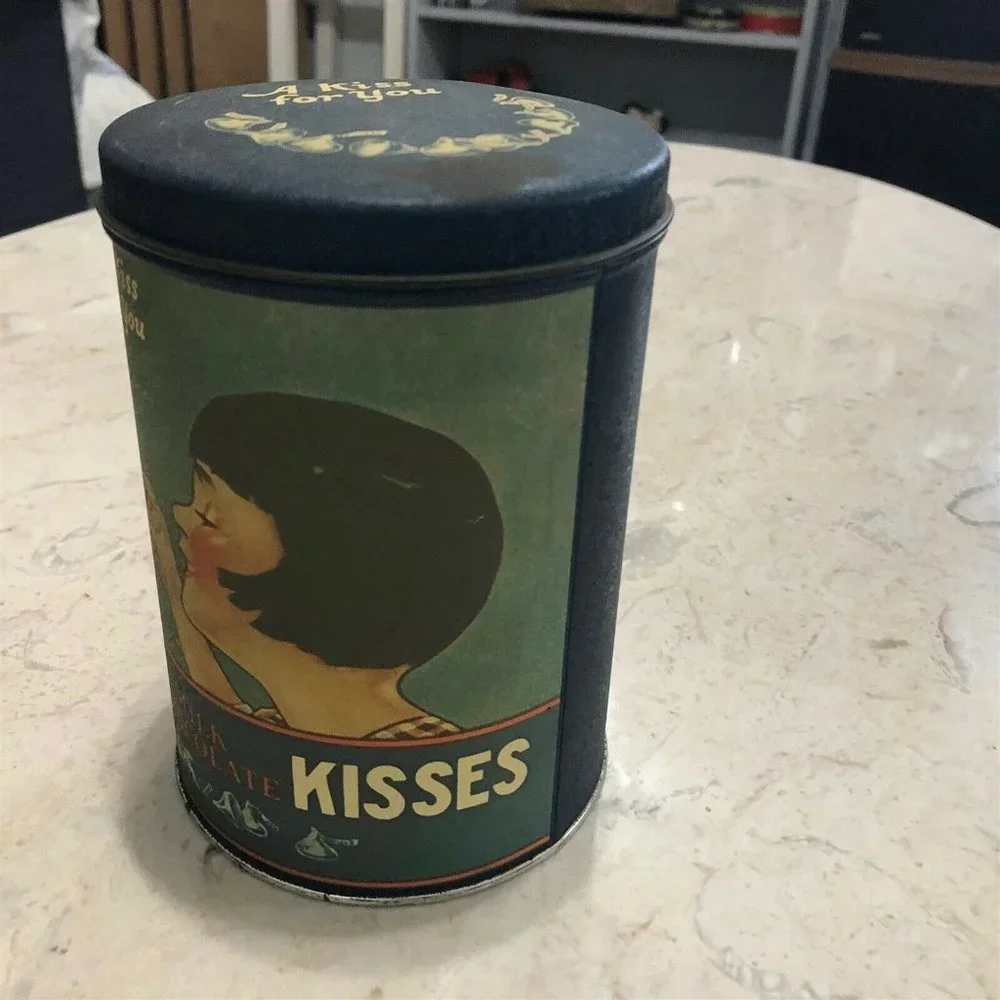 Tin Box Hershey's Kisses A Kiss for You Chocolate Metal Empty 1980 Vintage